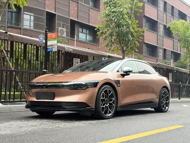 ZEEKR 007 2024 AWD Smart Drive 100kWh