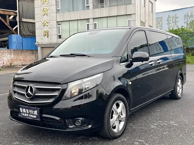 Mercedes-Benz Vito 2021 2.0T Business Edition 7-seater