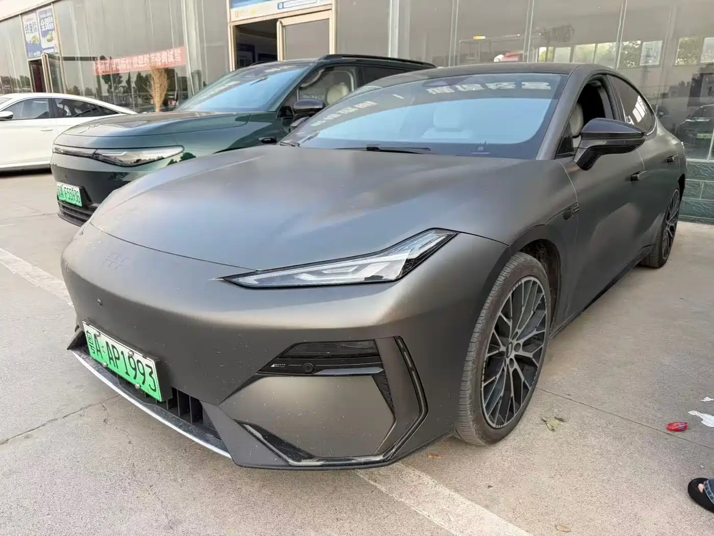 Geely Galaxy E8 2024 620km 4WD Starship Performance Edition