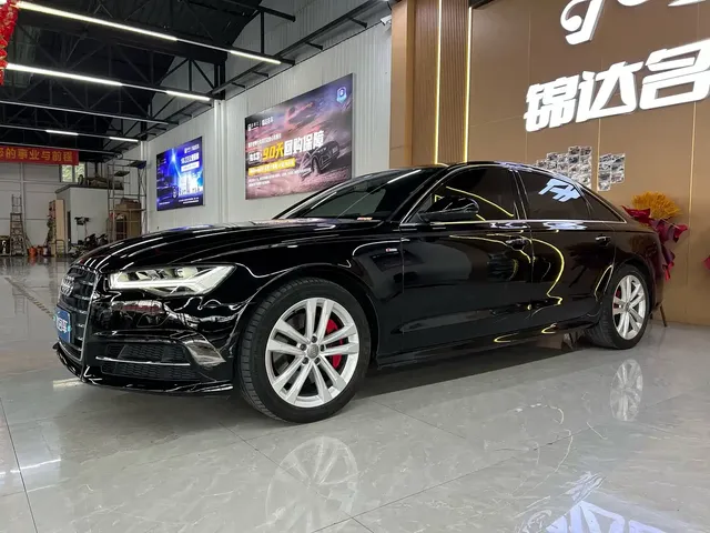 Audi A6L 2018 30th Anniversary 45 TFSI quattro Sport