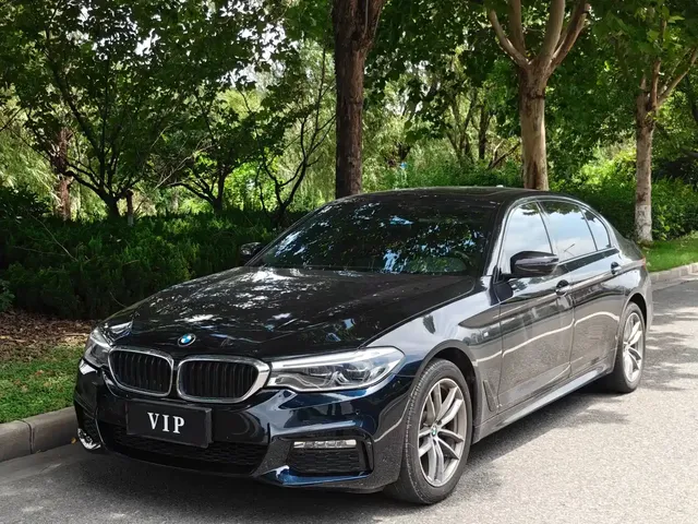 BMW 5 Series 2018 525Li M Sport Package