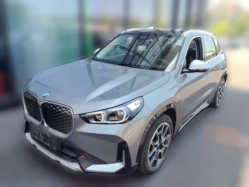 BMW iX1 2023 xDrive30L X Design Package