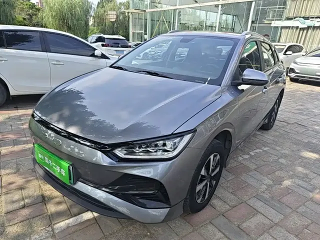 BYD e2 2023 Luxury Model