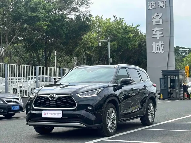 Toyota Highlander 2024 2.5L Smart Hybrid 4WD Premium 7-seater