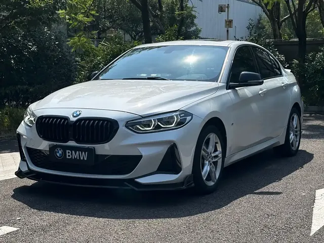 BMW 1 Series 2021 120i M Sport Shadow Edition