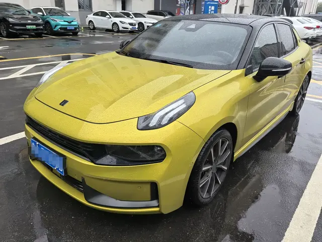 Lynk & Co 03 2020 03+ 2.0TD Auto Wind Master Edition