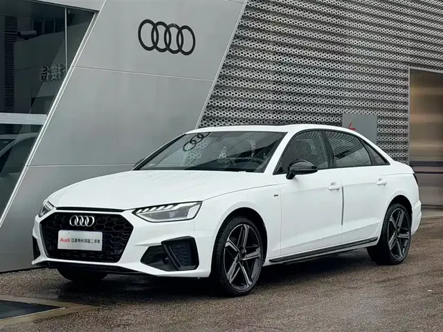 Audi A4L 2025 2 Million Celebration Edition 40 TFSI Luxury Dynamic