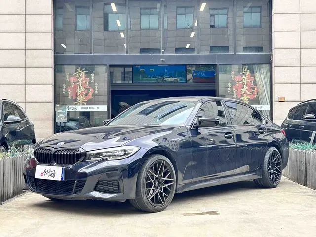 BMW 3 Series 2022 325Li M Sport Shadow Edition