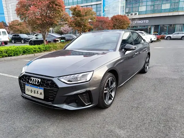 Audi A4L 2022 40 TFSI Luxury Dynamic