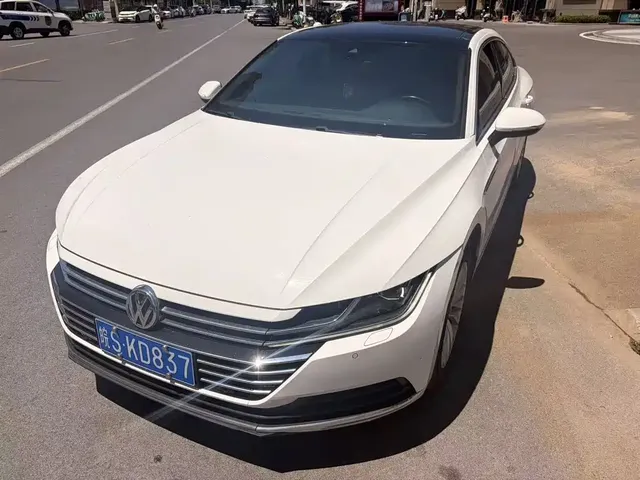 Volkswagen FAW-Volkswagen CC 2020 330TSI Glamour Version China VI
