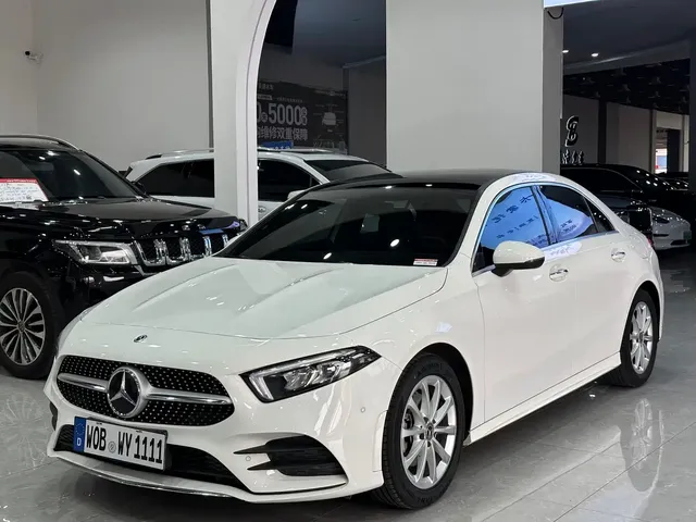 Mercedes-Benz A-Class 2021 A 200 L Sport Sedan Fashion Edition