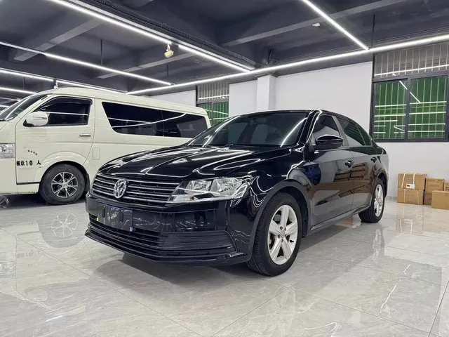 Volkswagen Lavida 2017 1.6L Automatic Trend Edition