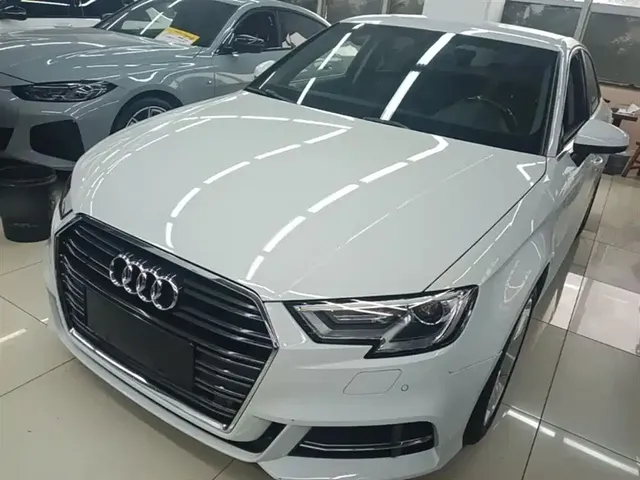 Audi A3 2019 Limousine 35 TFSI Progressive China VI