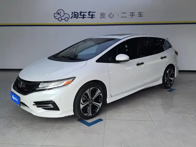 Honda Jade 2017 210TURBO CVT Luxury Edition 5-seater