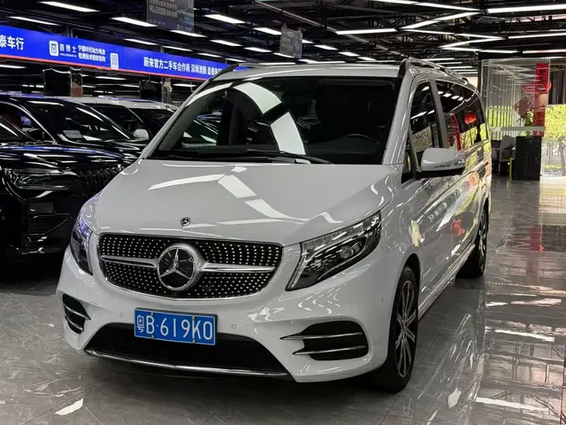 Mercedes-Benz V-Class 2022 V 260 L Long Wheelbase Luxury Edition