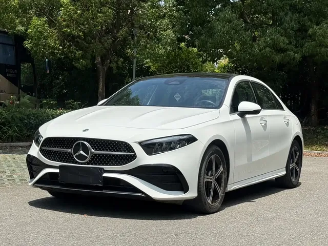 Mercedes-Benz A-Class 2024 A 200 L Fashion Edition