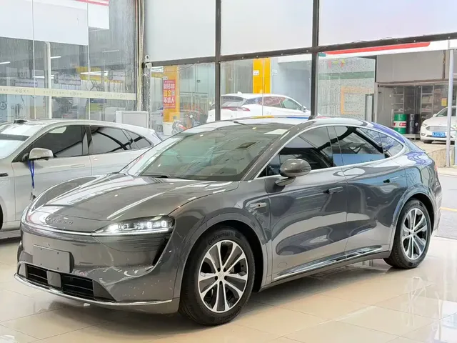 Zhijie Luxeed R7 2024 Pure Electric 667km Pro