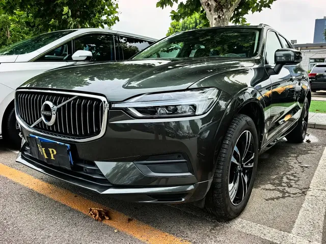 Volvo XC60 2019 T5 4WD Intelligent Distance China VI
