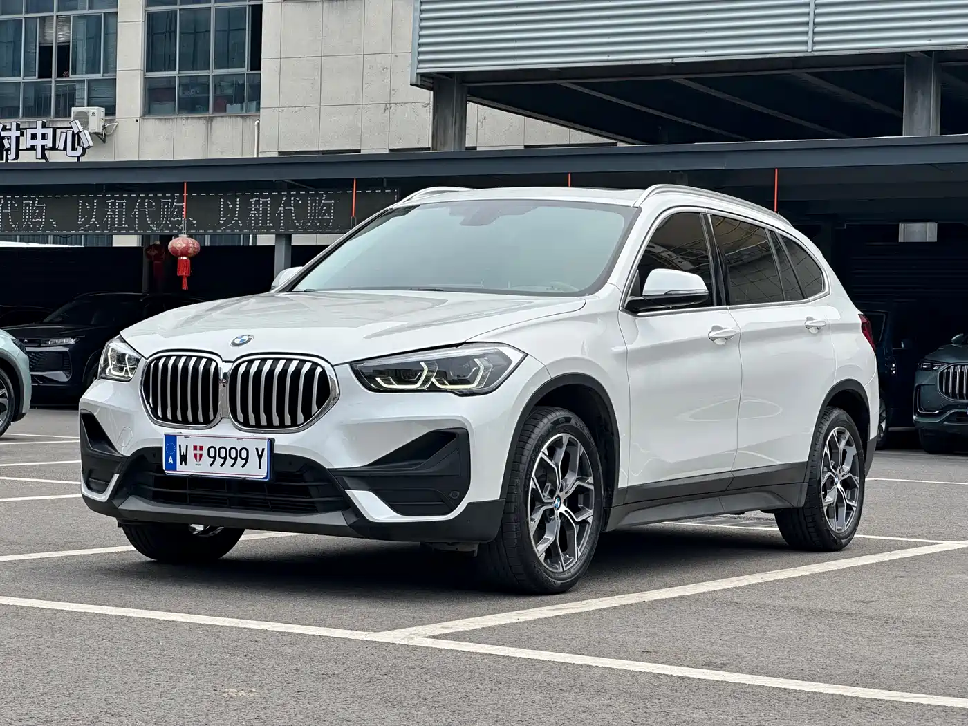 BMW X1 2022 sDrive25Li Leading