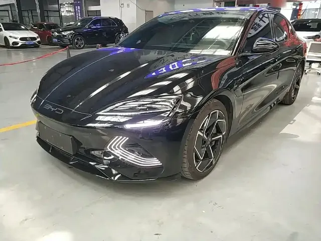 BYD Seal 2022 700km Long Range RWD Edition