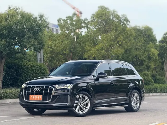 Audi Q7 2022 45 TFSI quattro S line Sport