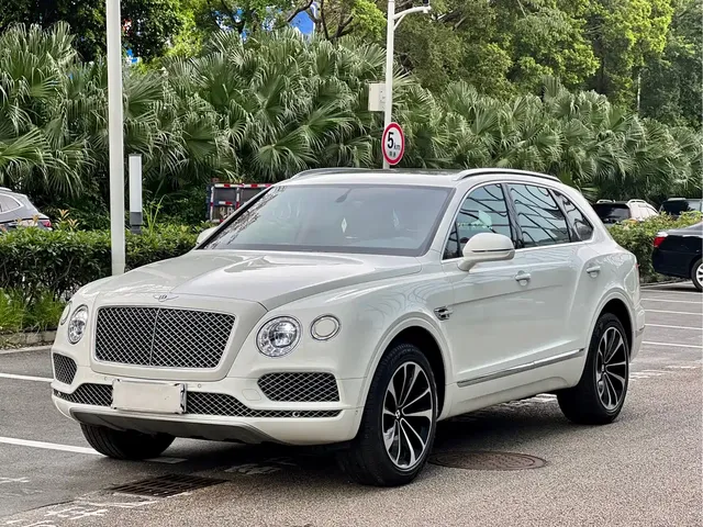 Bentley Bentayga 2018 4.0T V8