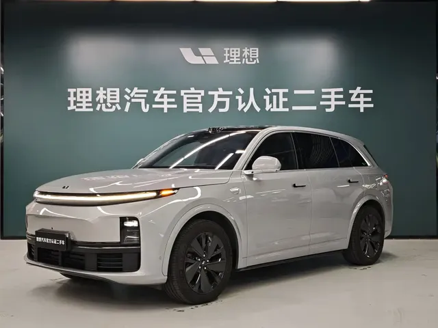 Li Auto L7 2025 Max Smart Renewal Edition