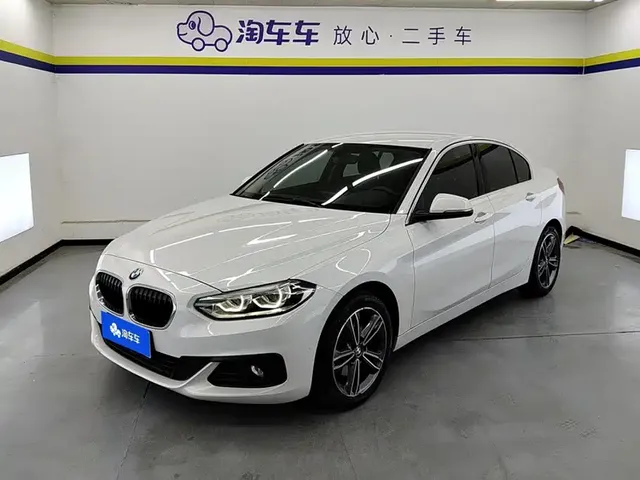 BMW 1 Series 2019 118i Fashion Edition