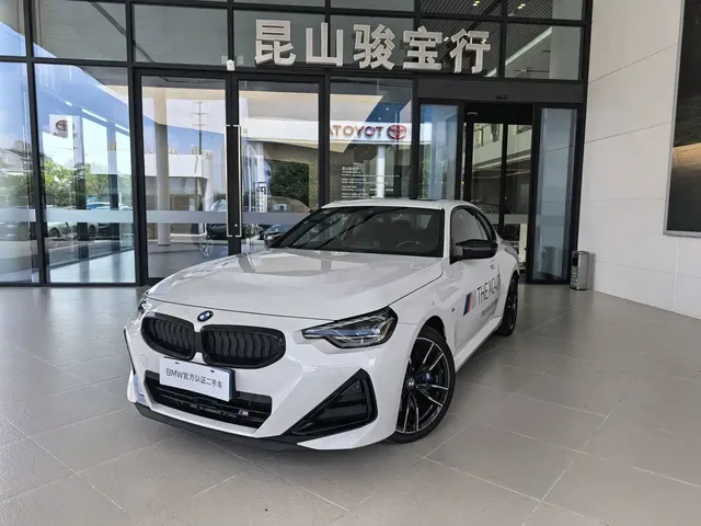BMW M240i 2024 M240i