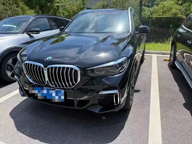 BMW X5 2022 Facelift xDrive 30Li M Sport Package