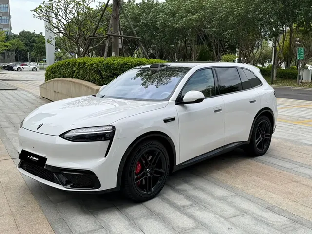 AITO Wenjie AITO M6, 2026