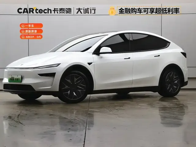 Tesla Model Y L 2025 Facelift Long Range AWD