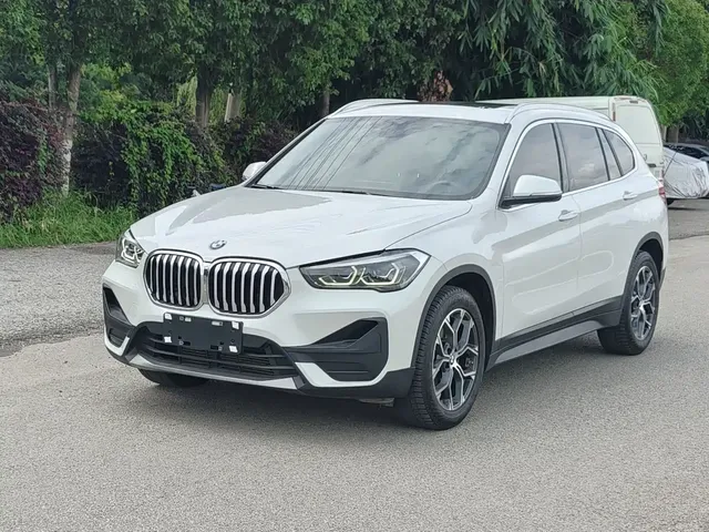 BMW X1 2021 sDrive25Li Leading