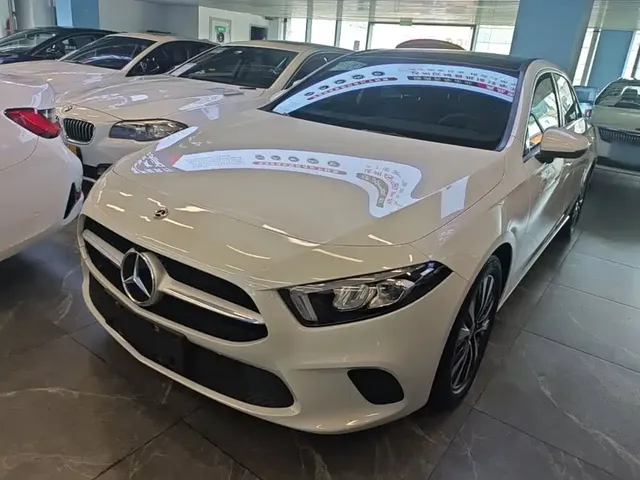 Mercedes-Benz A-Class (Import) 2021 A 200 Dynamic