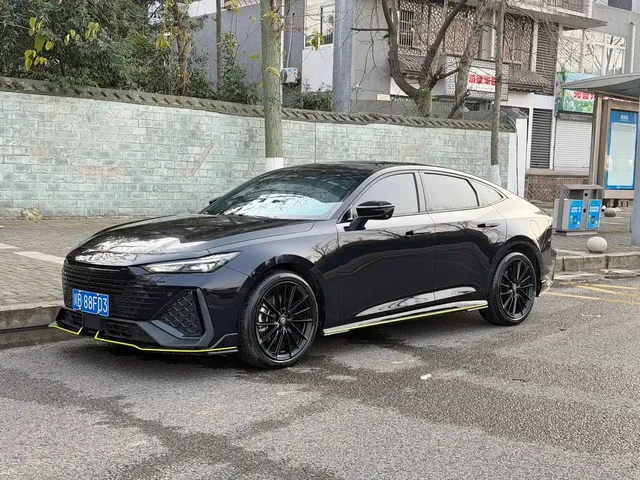 Changan UNI-V 2023 2.0T Leading Speed Edition