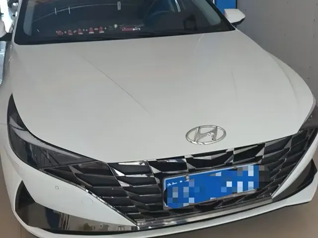 Hyundai Elantra 2022 1.5L CVT GLX Elite Edition