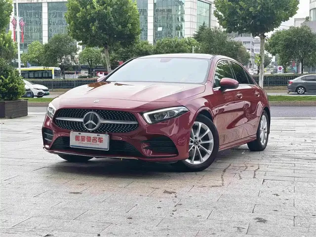 Mercedes-Benz A-Class 2021 A 200 L Sport Sedan Fashion Edition
