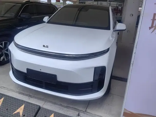 Li Auto L6 2024 Pro