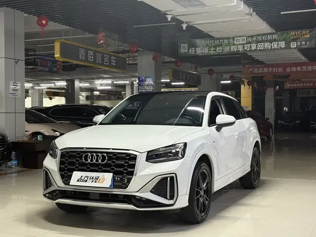 Audi Q2L 2022 35 TFSI Progressive Dynamic