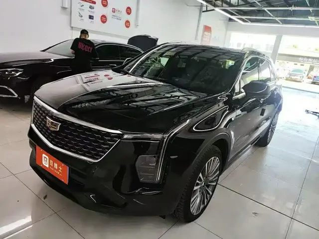 Cadillac XT4 2026 Model Smart Premium Type