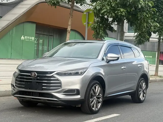 BYD Tang 2018 2.0T Automatic Smart Connection Honor Edition 7-Seater China V