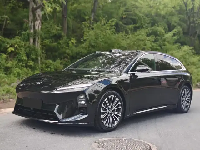 NIO ET5T 2025 75kWh Touring