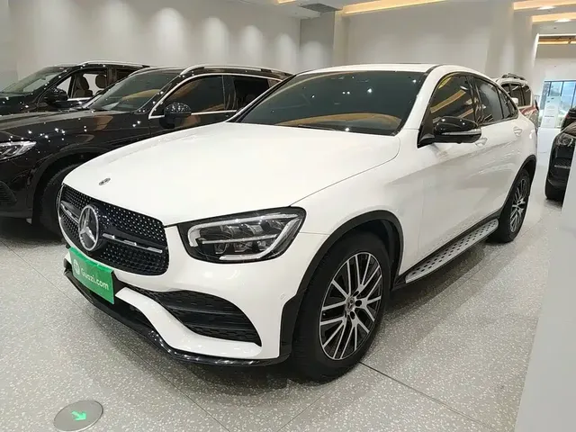 Mercedes-Benz GLC Coupe 2020 GLC 300 4MATIC Coupe SUV