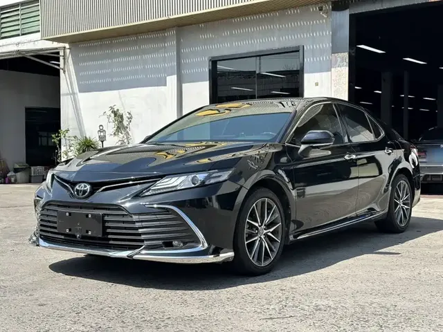 Toyota Camry 2023 2.5G Luxury Edition