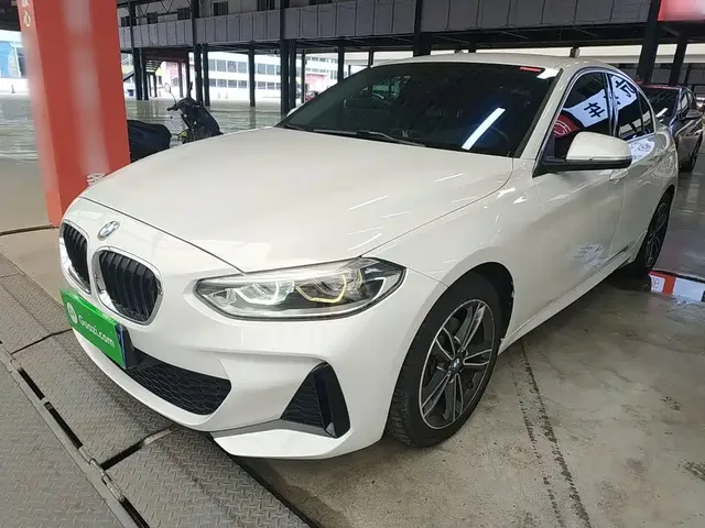 BMW 1 Series 2021 120i M Sport