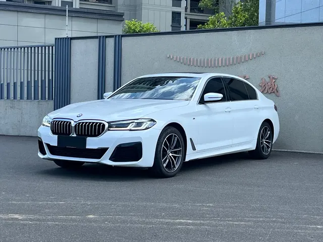 BMW 5 Series 2021 525Li M Sport Package