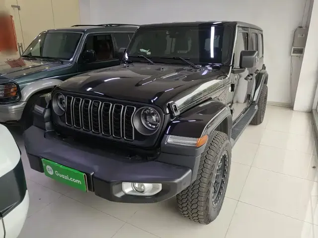 Jeep Wrangler 2024 Model 2.0T Sahara Four-Door Version