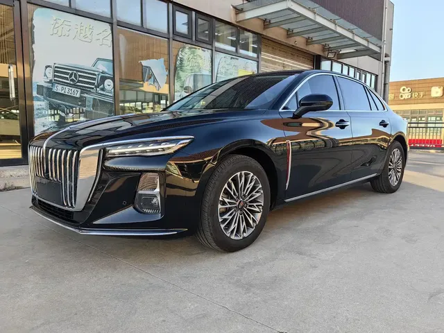 Hongqi H5 2025 1.5T DCT Flag Rhythm 500,000 Units Memorial Edition