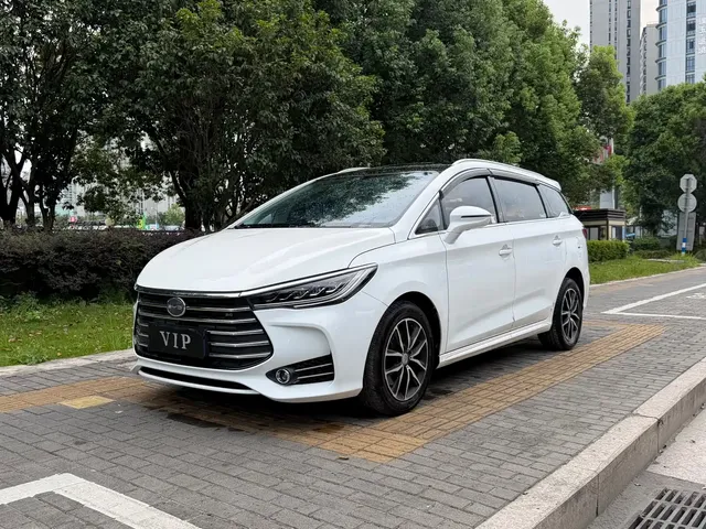 BYD Song MAX 2018 1.5T Auto Smart Connected Elite 6-Seater
