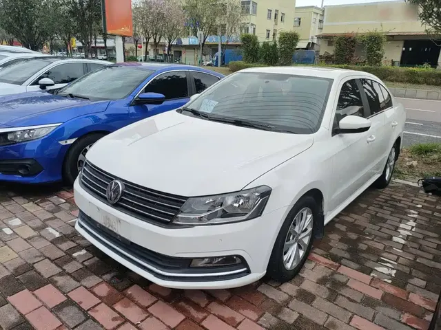 Volkswagen Lavida 2017 1.6L Automatic Comfort Edition